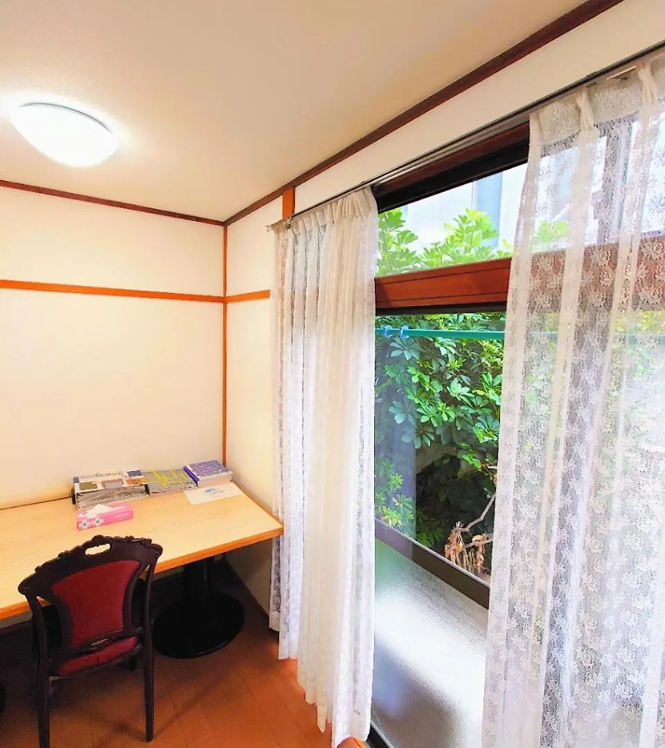 Season Guest House Tokyo Aparthotel