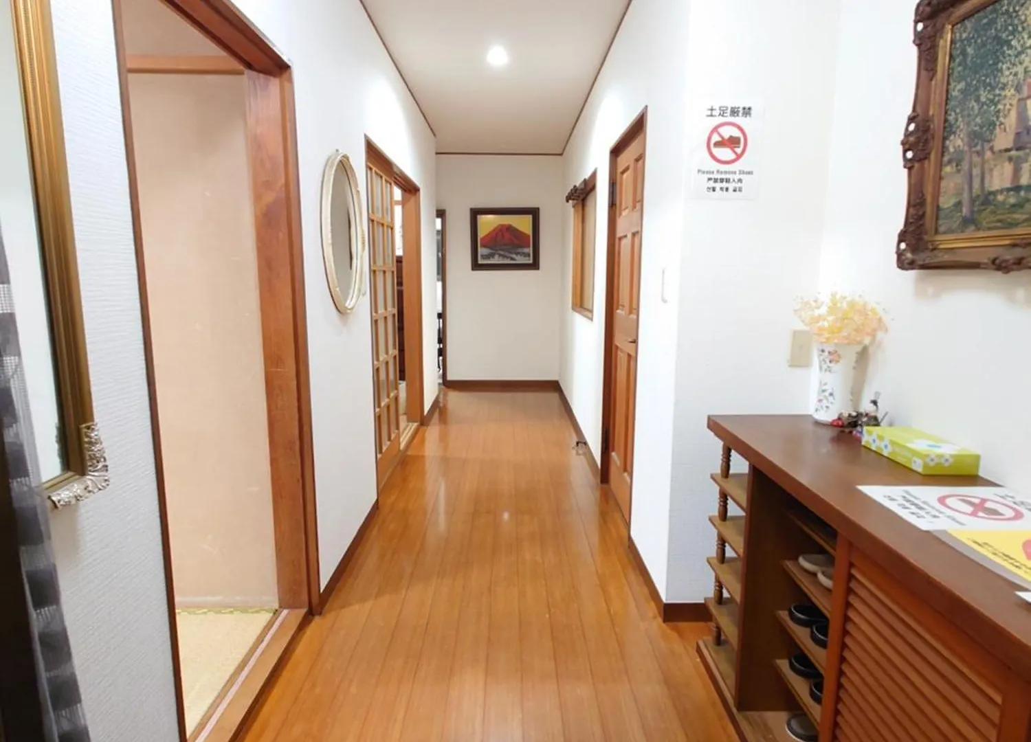 Season Guest House Токио